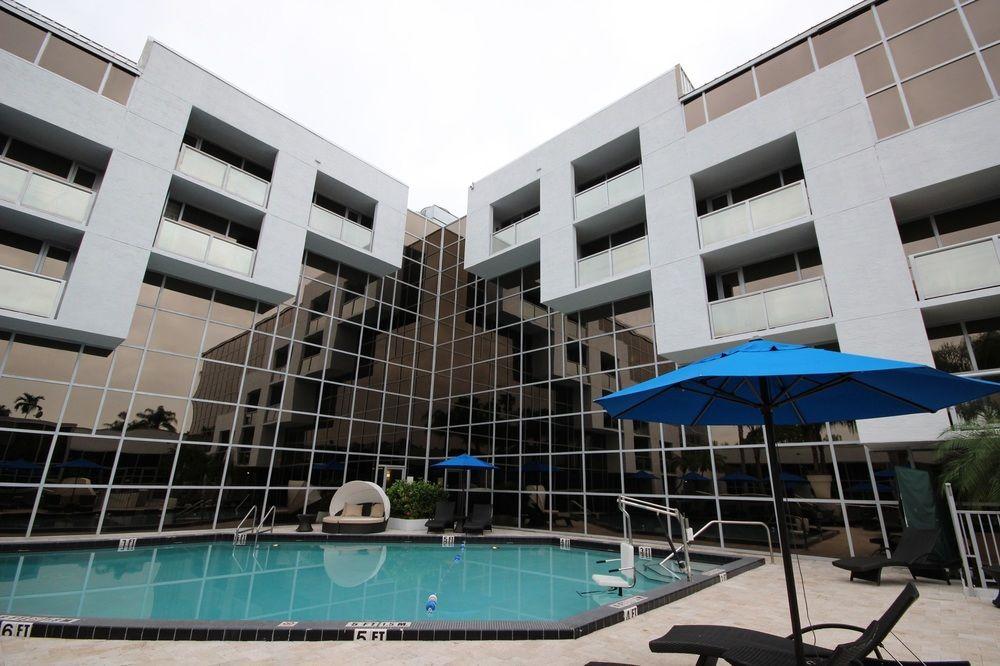 Sawgrass Grand Hotel And Suites Sports Complex ซันไรส์ ภายนอก รูปภาพ