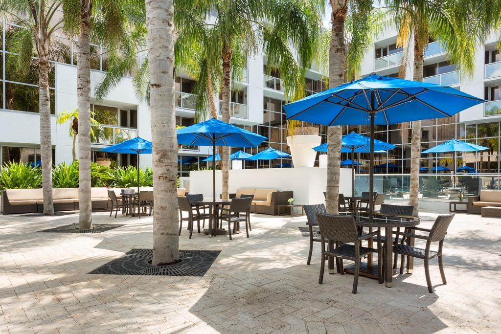 Sawgrass Grand Hotel And Suites Sports Complex ซันไรส์ ภายนอก รูปภาพ