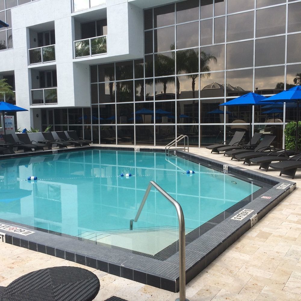 Sawgrass Grand Hotel And Suites Sports Complex ซันไรส์ ภายนอก รูปภาพ