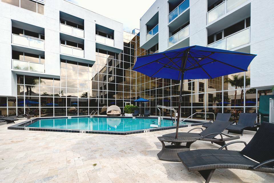 Sawgrass Grand Hotel And Suites Sports Complex ซันไรส์ ภายนอก รูปภาพ